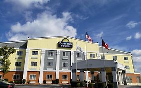 Days Inn & Suites By Wyndham Union City